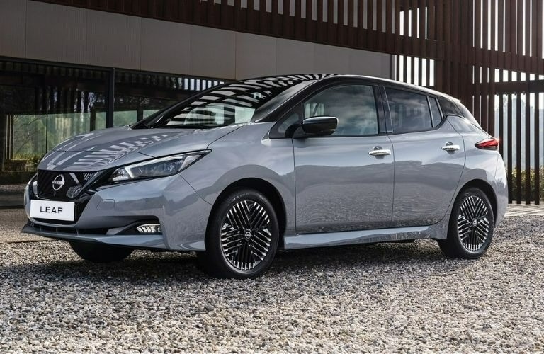 New Nissan LEAF Review