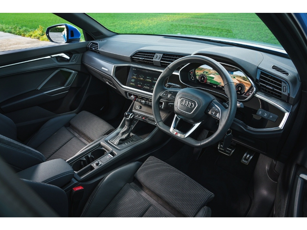 New Audi Q3 Motability Dashboard
