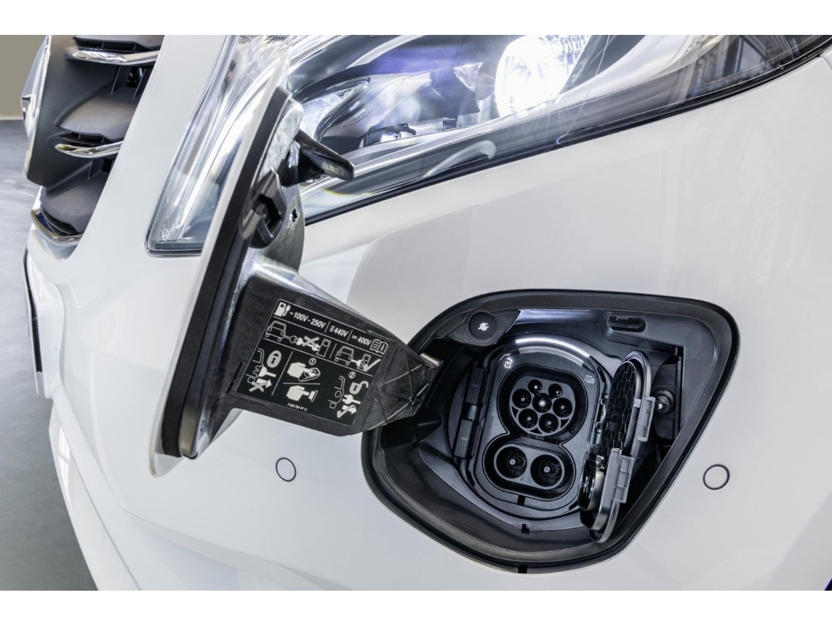 Mercedes Benz eVito Electric Vehicle Motability